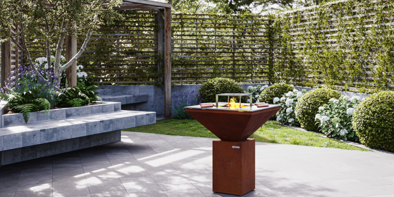 Max Blank Grill Pyramide Original Herstellerfoto